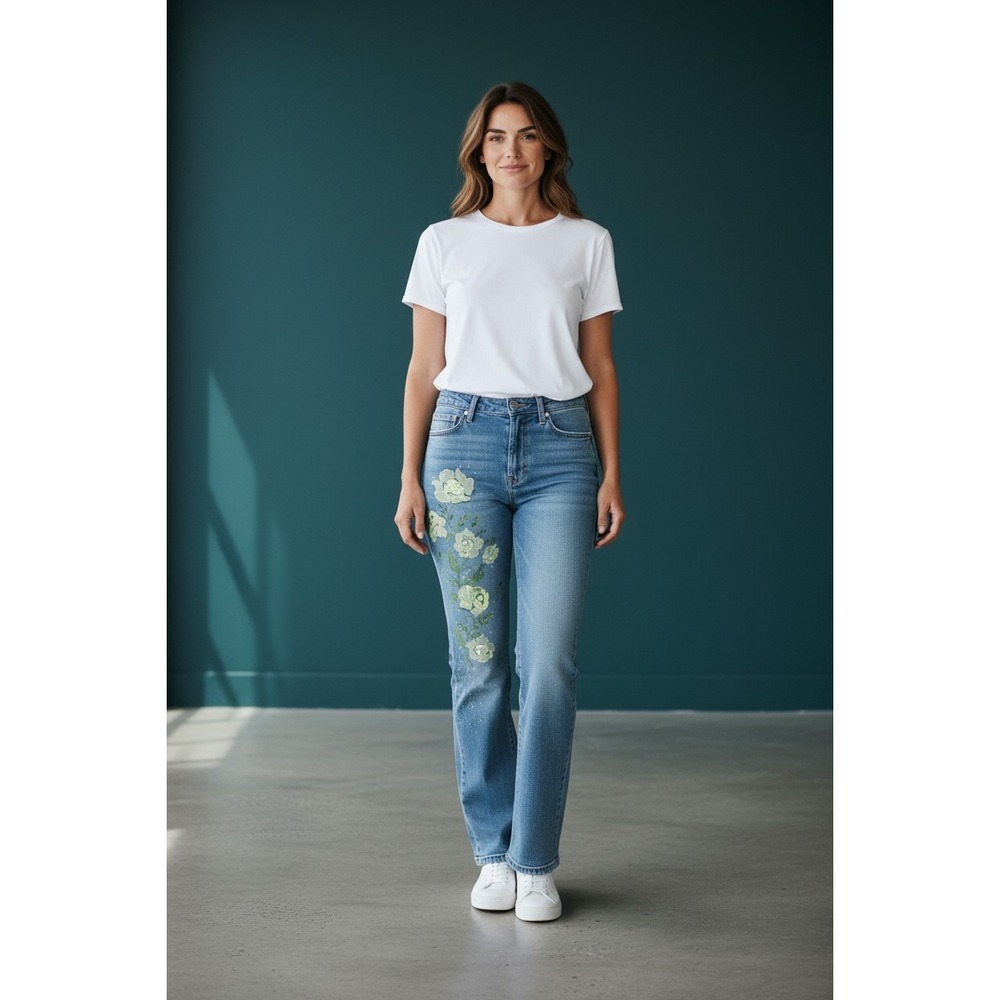 Very Vera Womens Floral Embroidered Straight Leg Jeans Blue Light Wash Size 12